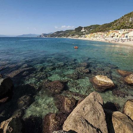 Cipriani 5 Rivieraholiday Pietra Ligure Εξωτερικό φωτογραφία