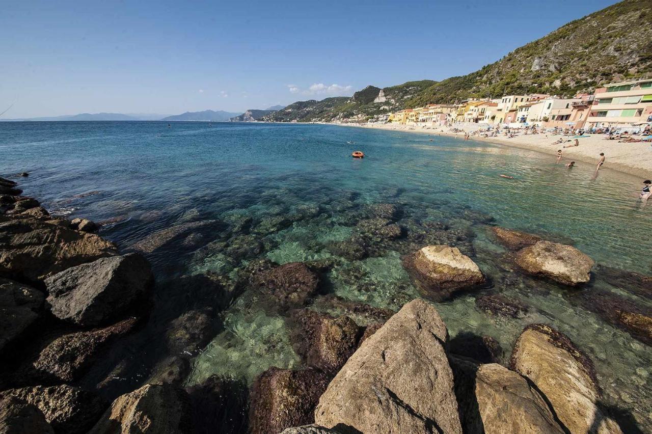 Cipriani 5 Rivieraholiday Pietra Ligure Εξωτερικό φωτογραφία