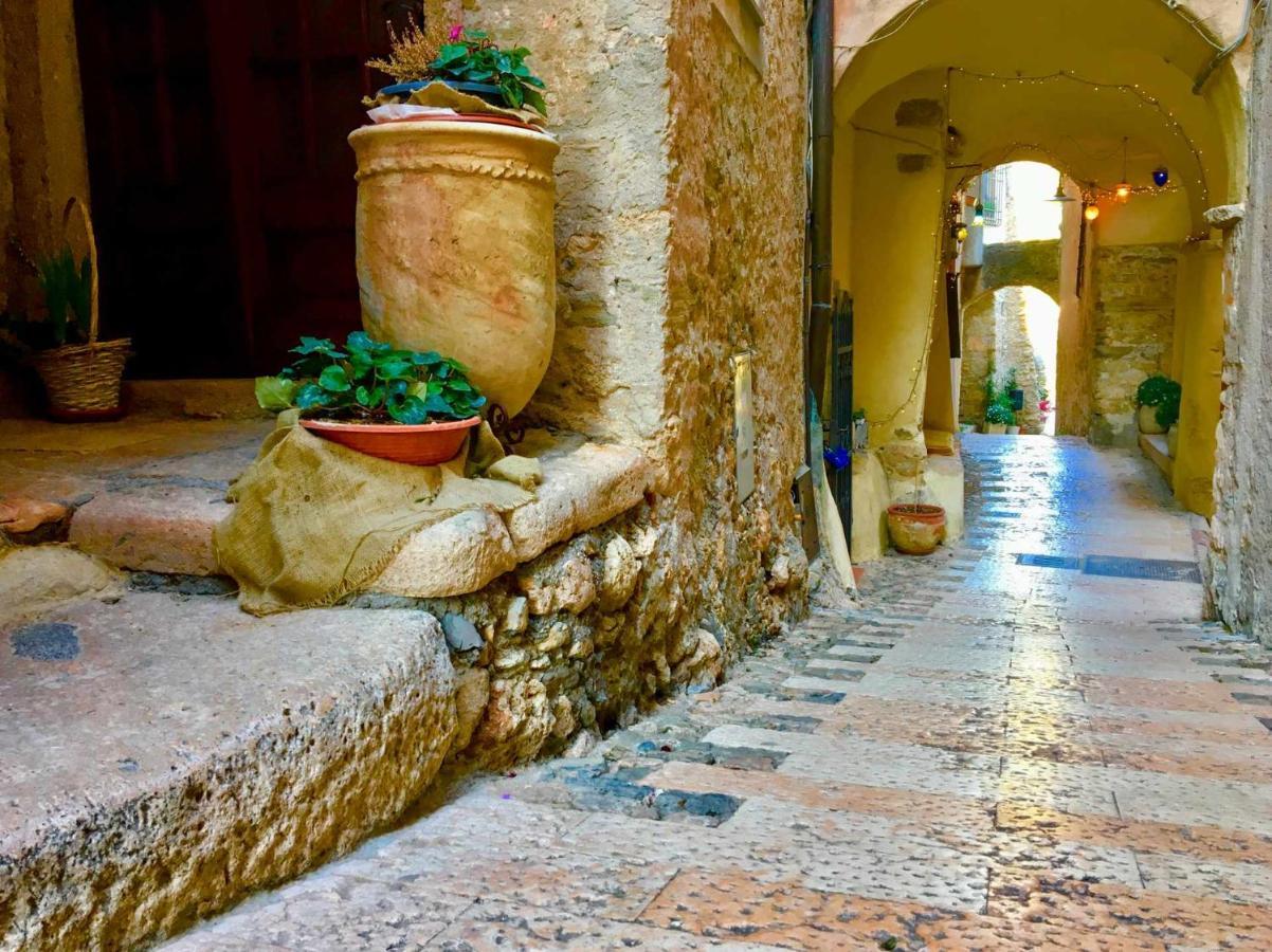 Cipriani 5 Rivieraholiday Pietra Ligure Εξωτερικό φωτογραφία